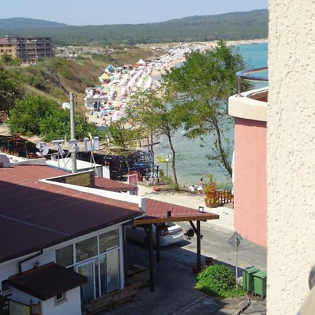 Dobrevi Guest House Primorsko Luaran gambar